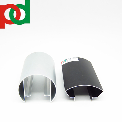 Holzkornfarben Aluminium-U-Kanal für Handrail Pergola Balkon Zaunröhren nach Südamerika exportiert