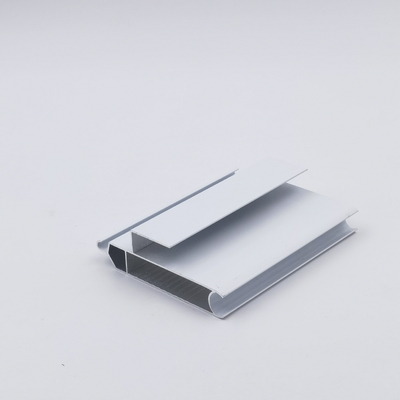 Energie beschichtete weißen Aluminiumrollen-Fensterladen profiliert 0.4mm Stärke für Kabinett