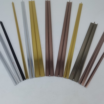 Die Aluminiumprofile, die dekorative Einfassungsfliese polieren, trimmen populäre Silber-und Goldfarbe
