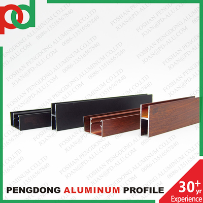 Holzkornfarben Aluminium-U-Kanal für Handrail Pergola Balkon Zaunröhren nach Südamerika exportiert