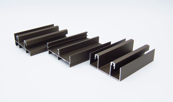 Aluminiumprofile nach Chile und Bolivien Linea 25