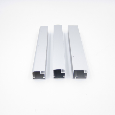 6063 T5 pulverisieren überzogene Aluminiumverdrängungen für Peru Corrales
