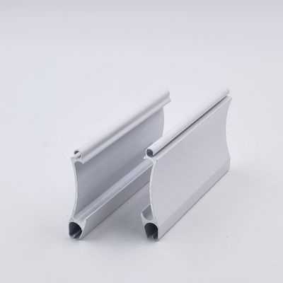 Guter Preis Kundengebundene Rollen-Fensterladen-Tür-Latten-Aluminiumlegierung für Garagentor online