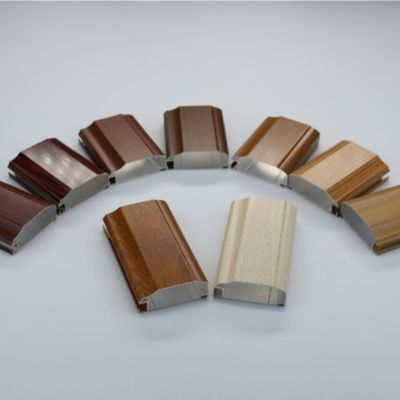 Guter Preis Berufshersteller-Glossy Silver Polishing-Aluminiumküchenschrank-Profile online