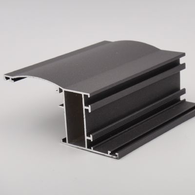 Guter Preis Pulver beschichtete Verdrängungs-Profil der Aluminiumlegierungs-T5 für Fenster und Tür online
