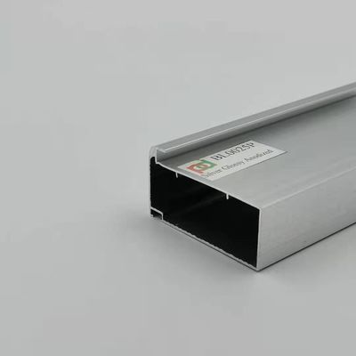 Guter Preis Pulver-beschichtende Aluminiumküchen-Profile des strahlenden Silbers für ACP online