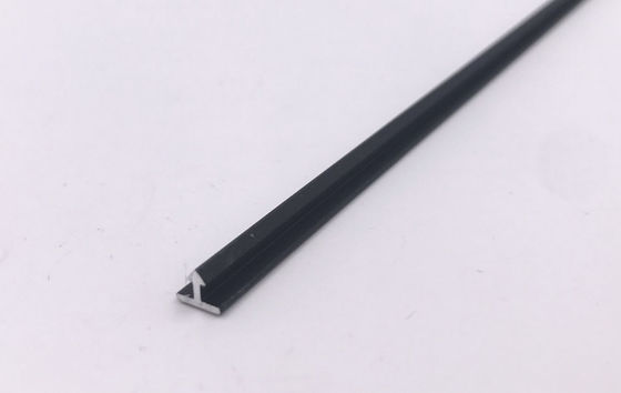 Guter Preis 6mm T formen Aluminiumordnungs-Verdrängungs-silberne anodisierte Toleranz 0.12mm online