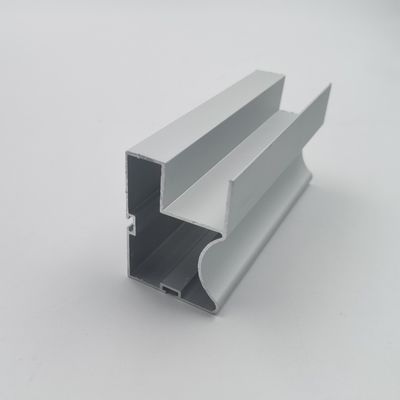 Guter Preis Leichtes anodisiertes Garderoben-Aluminiumprofil für Schwingen-Art Wandschrank-Tür online